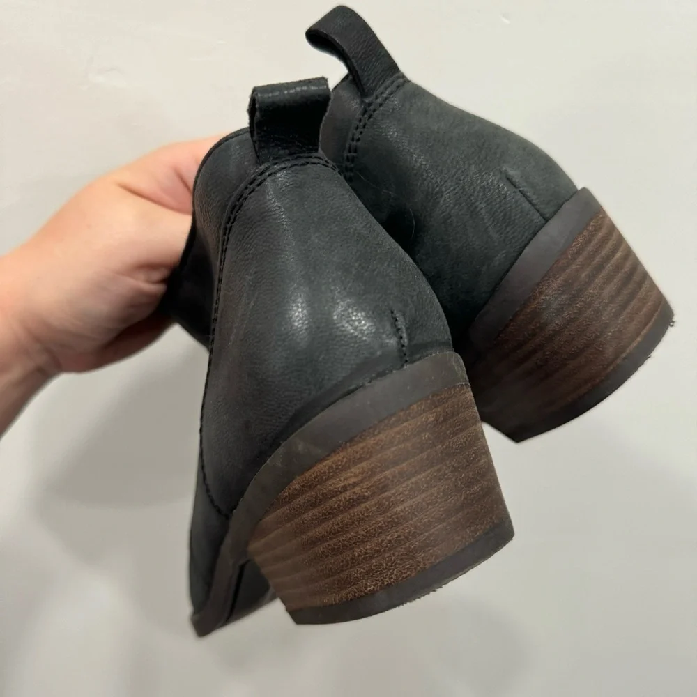 Lucky Brand Faydren Ankle Bootie Leather Size 8 Block Heel